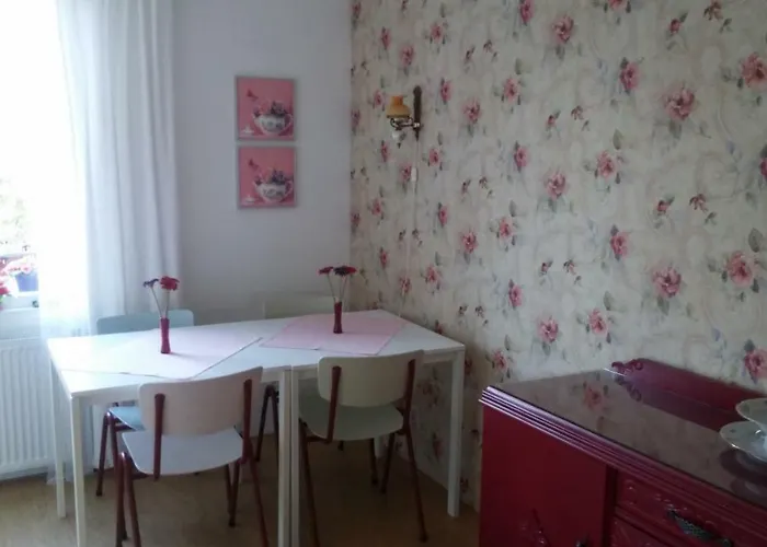 Bed and breakfast Bed En Broodje Bloem