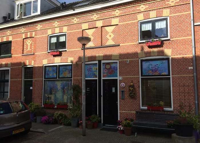 Bed En Broodje Bloem Bed & Breakfast